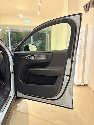 Volvo  Ultra, Twin Motor, Electric