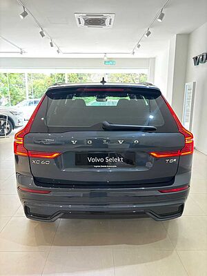 Volvo  XC60 Ultra, T8 AWD Plug-in hybrid, Electric/Petrol, Dark