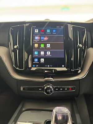 Volvo  XC60 Ultra, T8 AWD Plug-in hybrid, Electric/Petrol, Dark