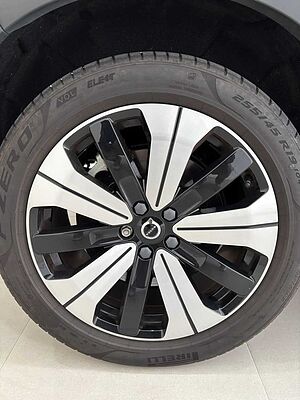 Volvo  XC40 Recharge Ultimate, Pure Electric, Electric