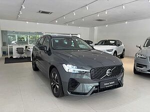 Volvo  XC60 Ultra, T8 AWD Plug-in hybrid, Electric/Petrol, Dark