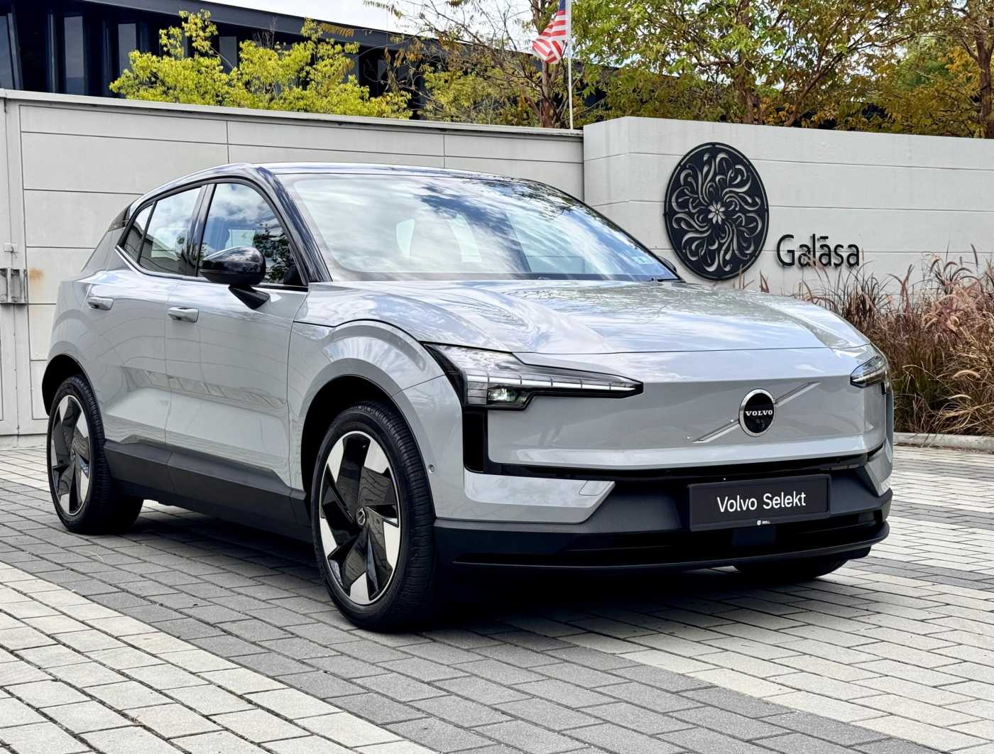 Volvo  EX30 Ultra, Twin Motor Performance, Electric