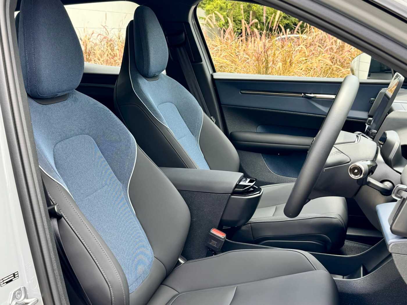 Volvo  EX30 Ultra, Twin Motor Performance, Electric