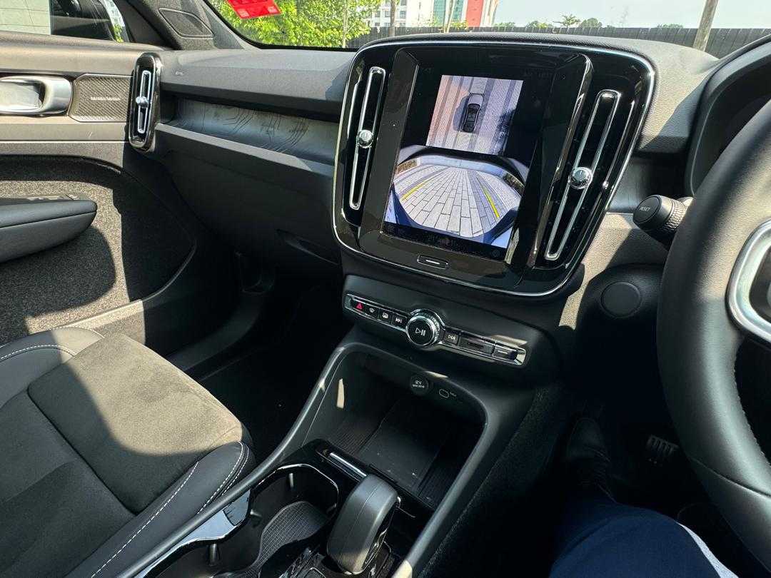 Volvo  EC40 Ultra, Twin Motor, Electric