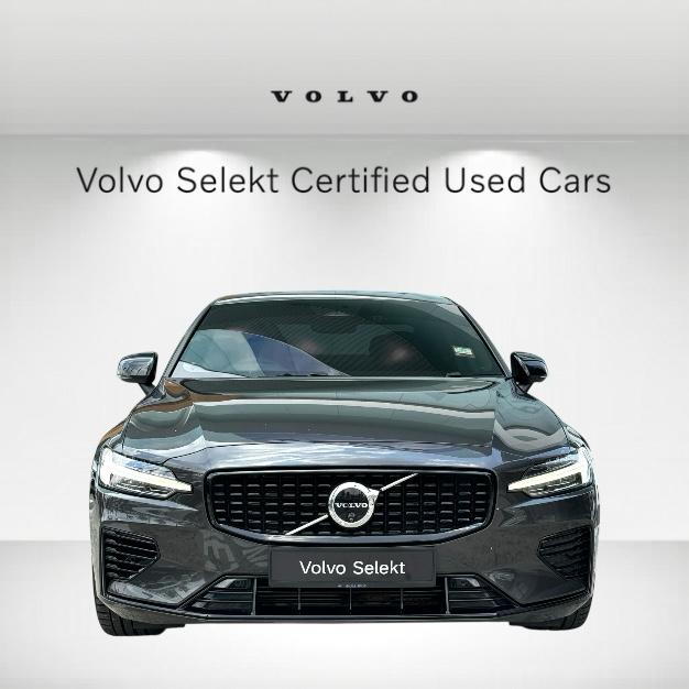 Volvo S60 Recharge Plus, T8 AWD Plug-in hybrid, Electric/Petrol, Dark