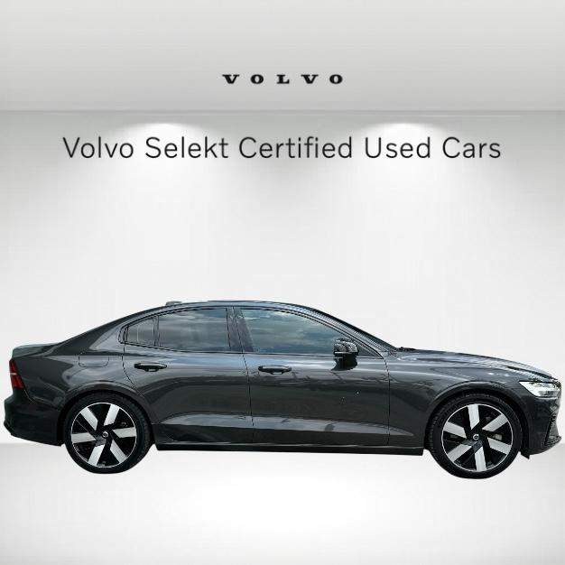 Volvo S60 Recharge Plus, T8 AWD Plug-in hybrid, Electric/Petrol, Dark