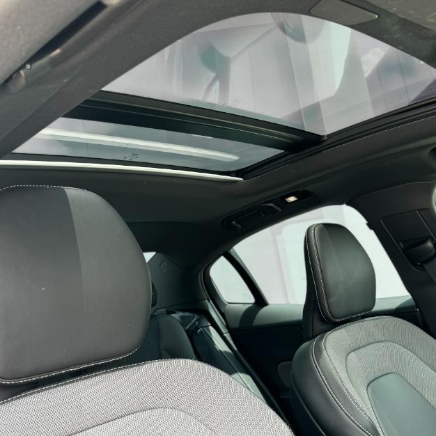 Volvo S60 Recharge Plus, T8 AWD Plug-in hybrid, Electric/Petrol, Dark