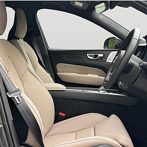 Volvo XC60 Ultra, T8 AWD Plug-in hybrid, Electric/Petrol, Dark