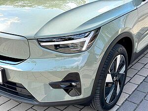 Volvo  EC40 Ultra, Twin Motor, Electric