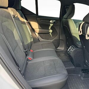 Volvo XC40 Plus, B5 AWD Mild hybrid, Petrol, Dark