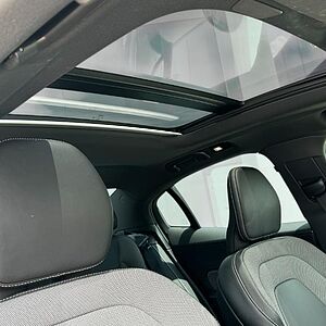 Volvo S60 Recharge Plus, T8 AWD Plug-in hybrid, Electric/Petrol, Dark