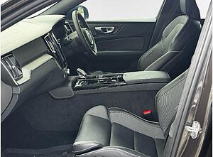 Volvo S60 Recharge Plus, T8 AWD Plug-in hybrid, Electric/Petrol, Dark