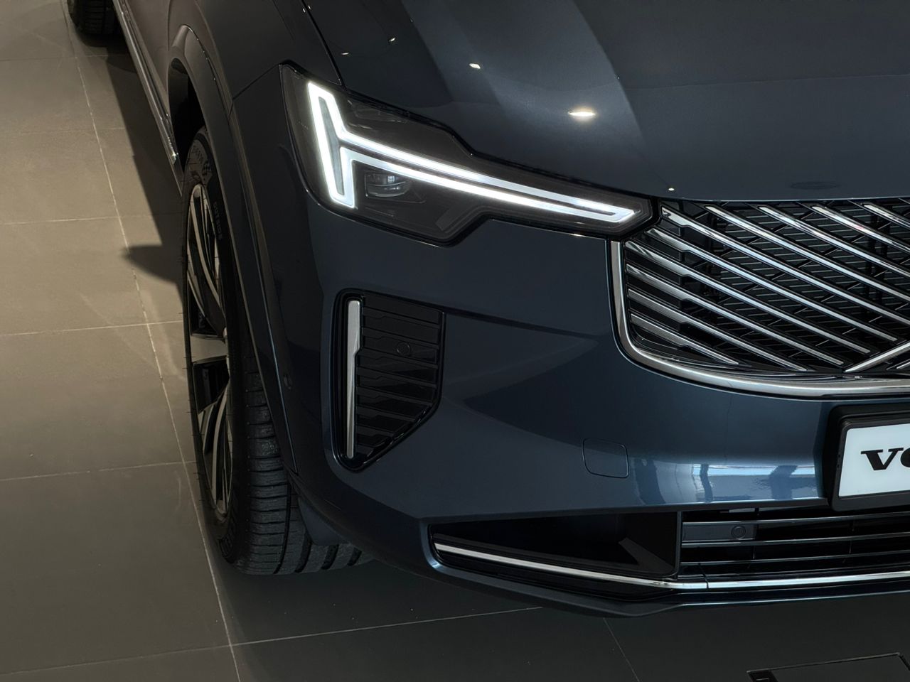 Volvo XC90 Ultra, T8 AWD Plug-in hybrid, Electric/Petrol, Bright, 7 Seats