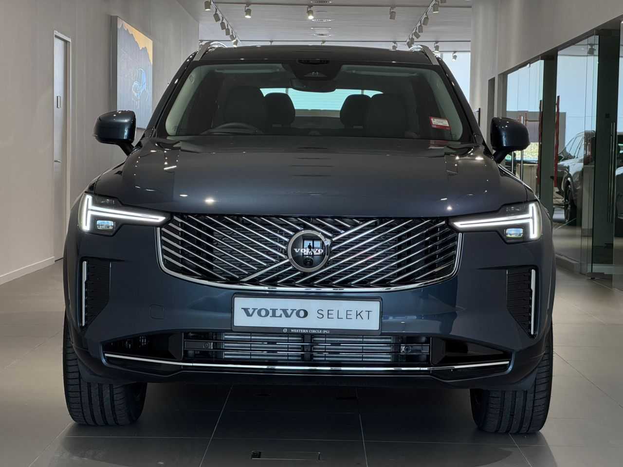 Volvo XC90 Ultra, T8 AWD Plug-in hybrid, Electric/Petrol, Bright, 7 Seats