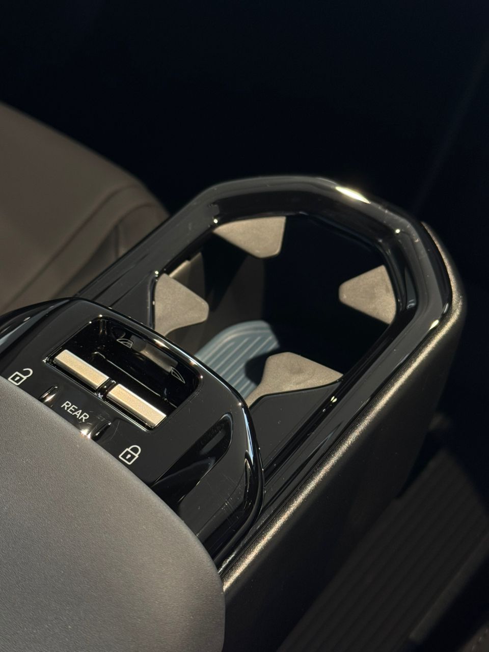 Volvo EX30 Plus, Single Motor Extended Range, Electric