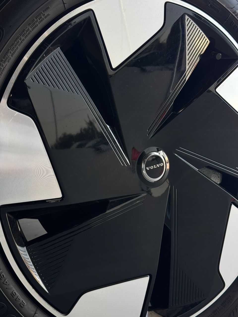 Volvo EX30 Plus, Single Motor Extended Range, Electric