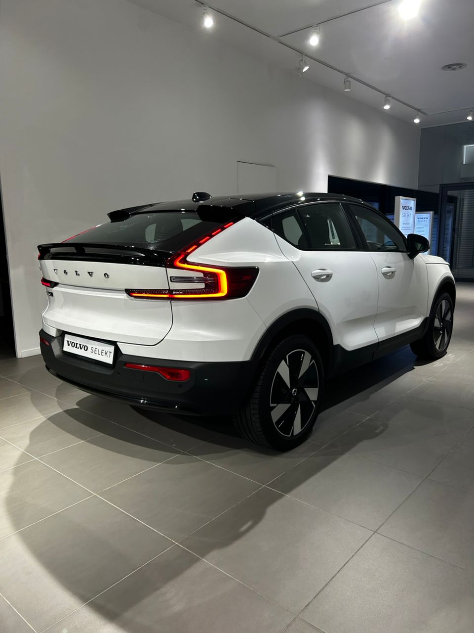 Volvo EC40 Ultra, Twin Motor, Electric