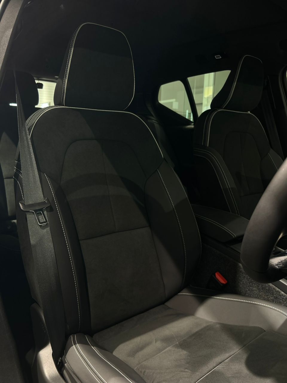 Volvo EC40 Ultra, Twin Motor, Electric