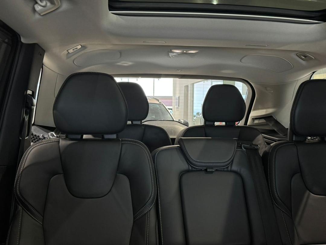 Volvo XC90 Ultra, T8 AWD Plug-in hybrid, Electric/Petrol, Bright, 7 Seats