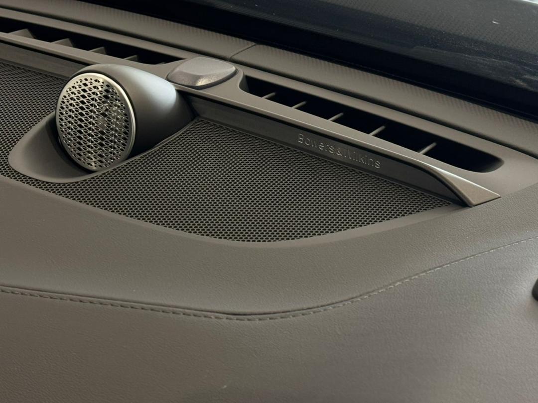 Volvo XC90 Ultra, T8 AWD Plug-in hybrid, Electric/Petrol, Bright, 7 Seats