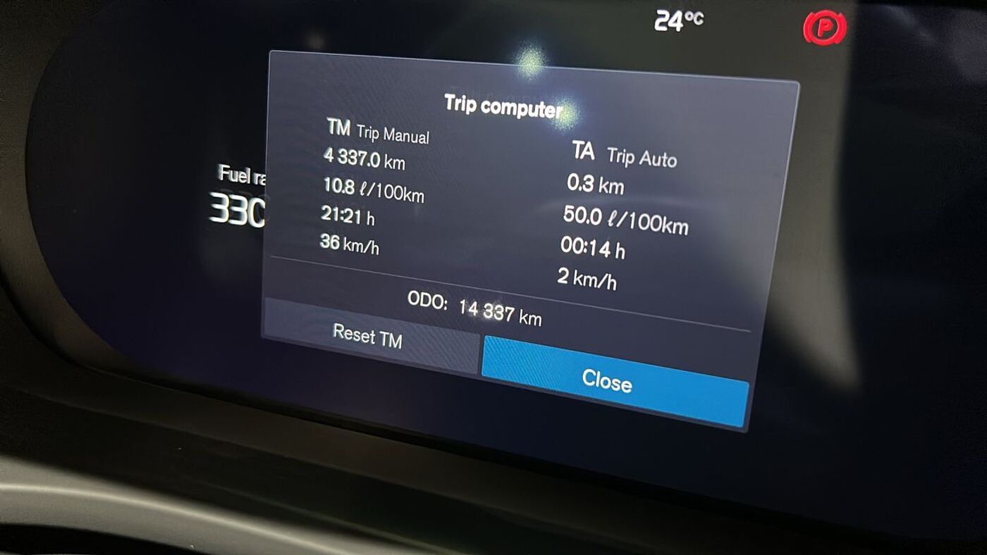 Volvo XC60 Essential, B5 AWD Mild hybrid, Petrol