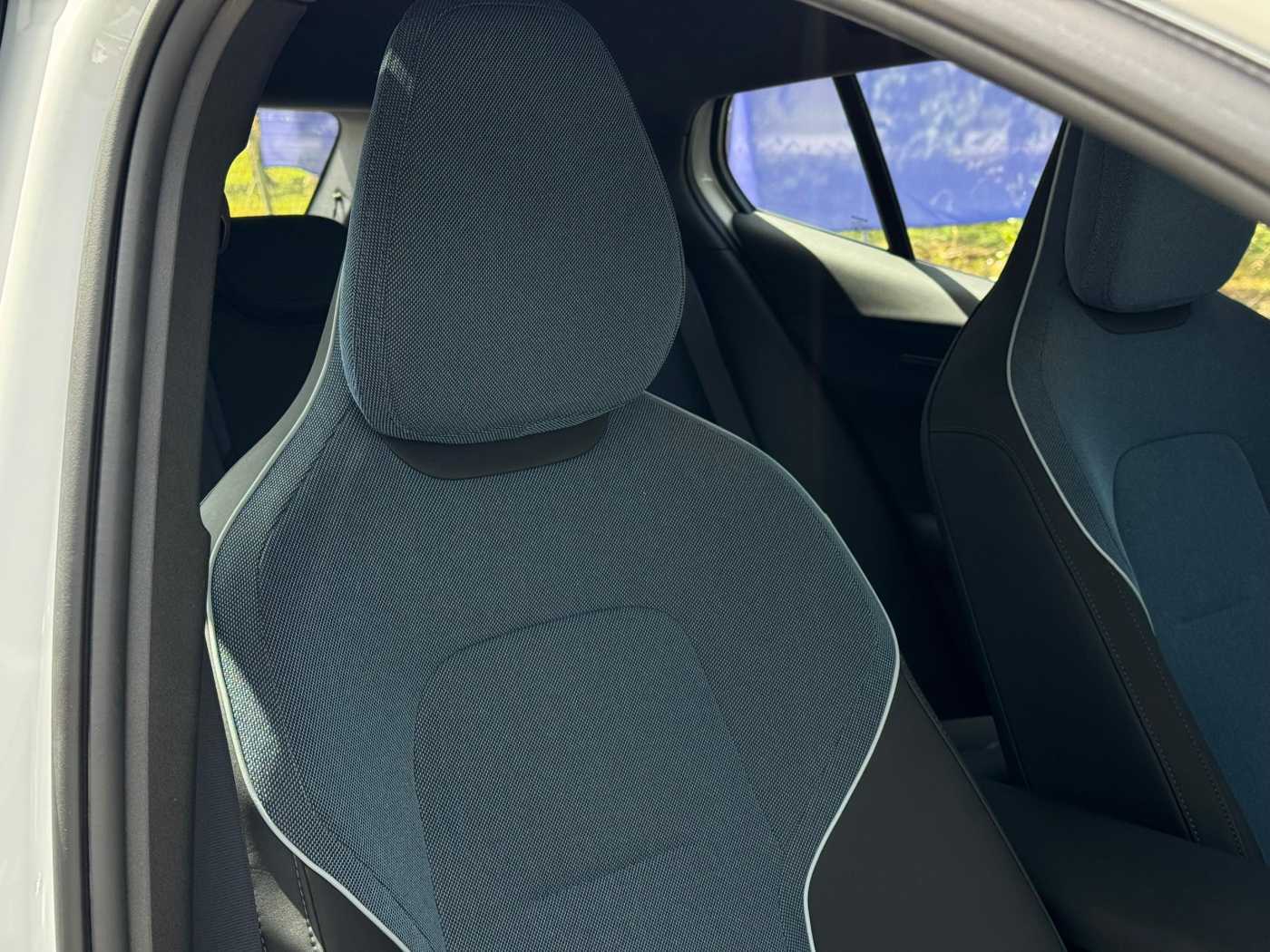 Volvo  EX30 Ultra, Single Motor Extended Range, Electric