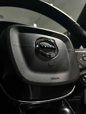 Volvo EC40 Ultra, Twin Motor, Electric