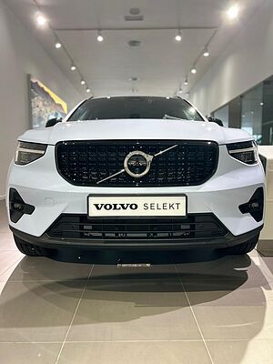 Volvo Plus, B5 AWD Mild hybrid, Petrol, Dark