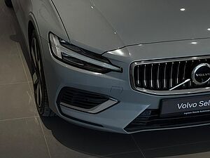 Volvo  V60 Recharge Plus, T8 AWD Plug-in hybrid, Electric/Petrol, Bright