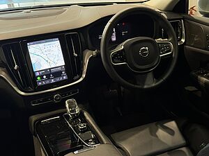 Volvo  V60 Recharge Plus, T8 AWD Plug-in hybrid, Electric/Petrol, Bright