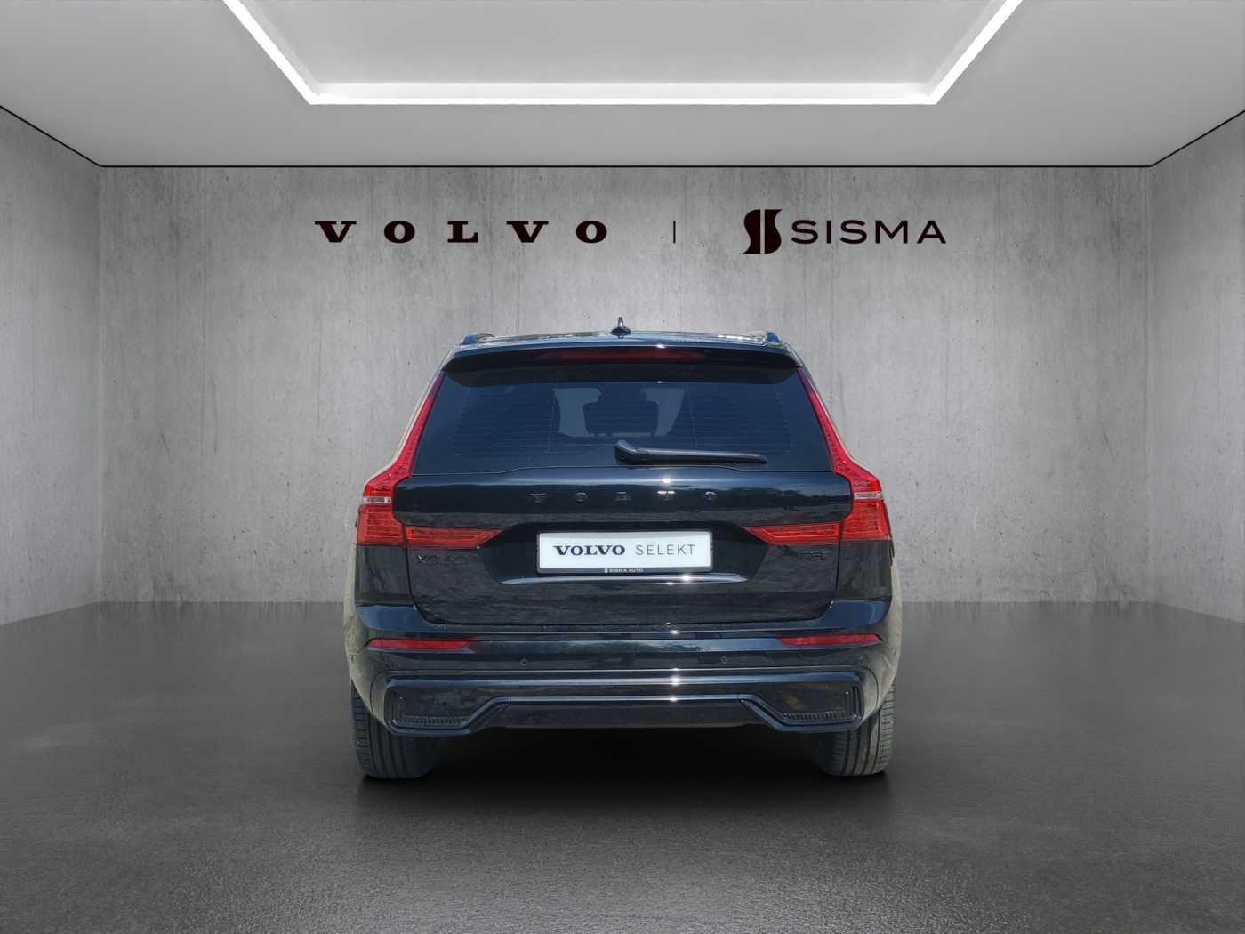 Volvo  XC60 Ultra, T8 AWD Plug-in hybrid, Electric/Petrol, Dark