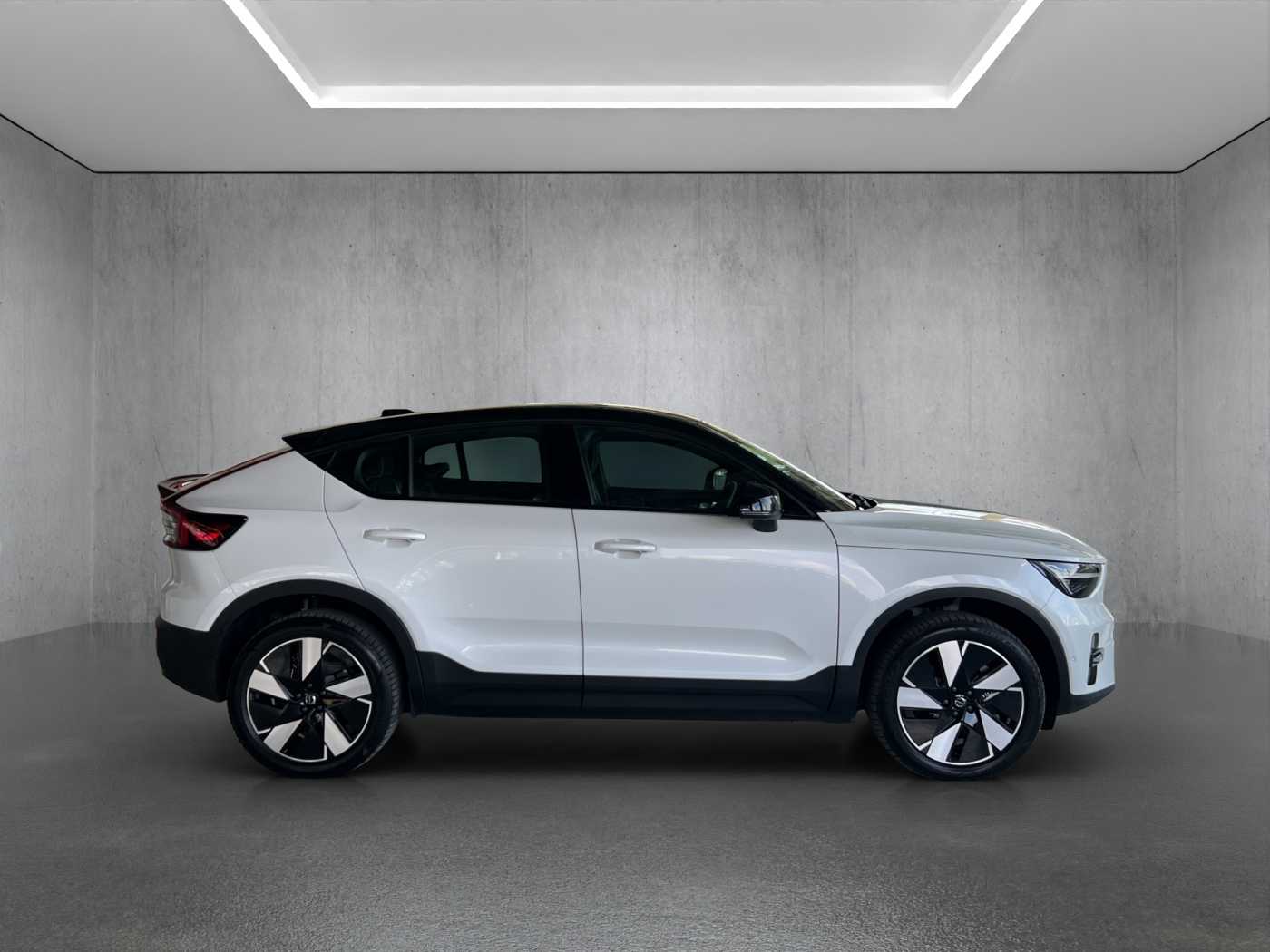 Volvo  EC40 Ultra, Twin Motor, Electric