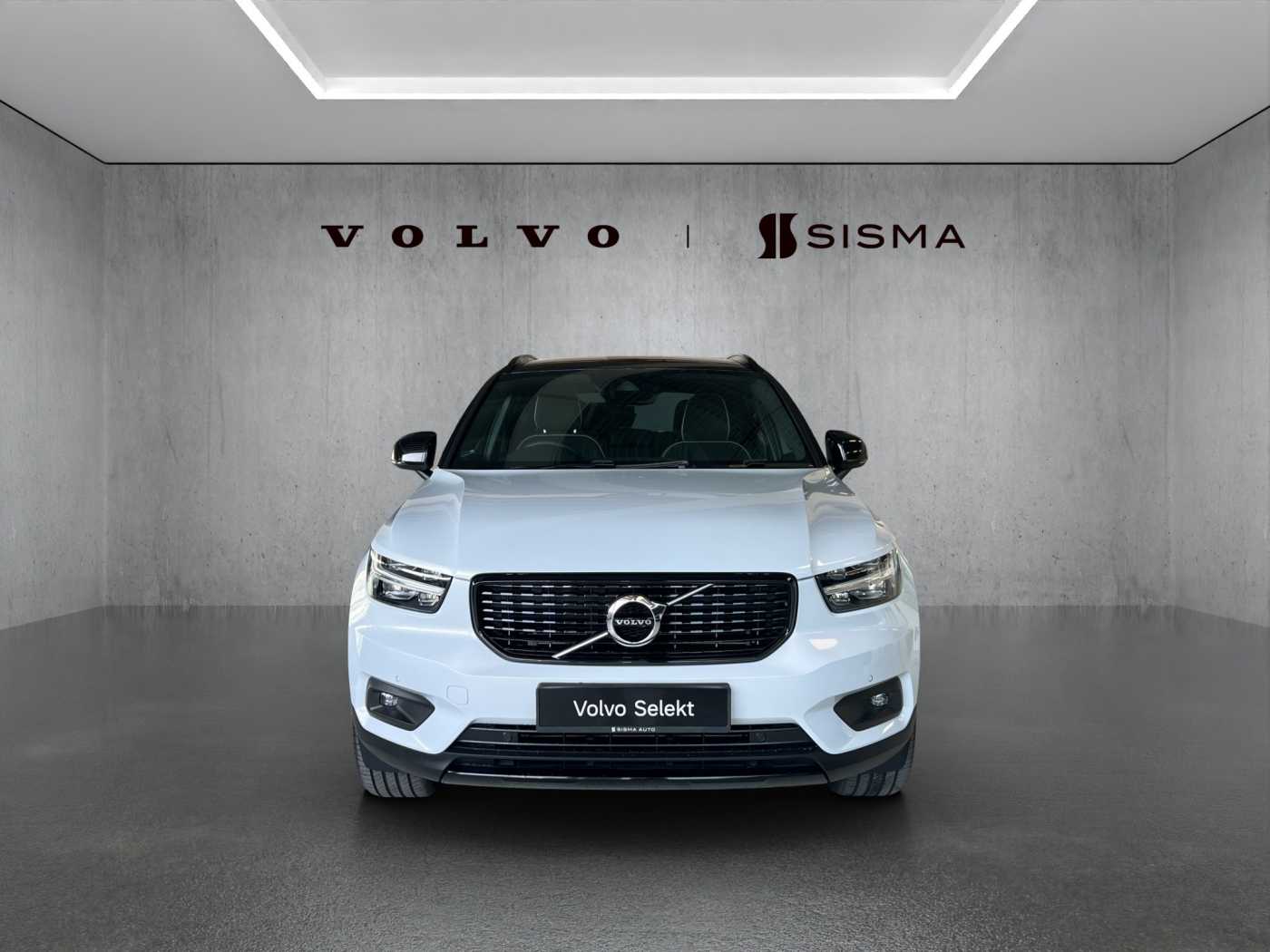 Volvo XC40 Recharge R-Design, T5