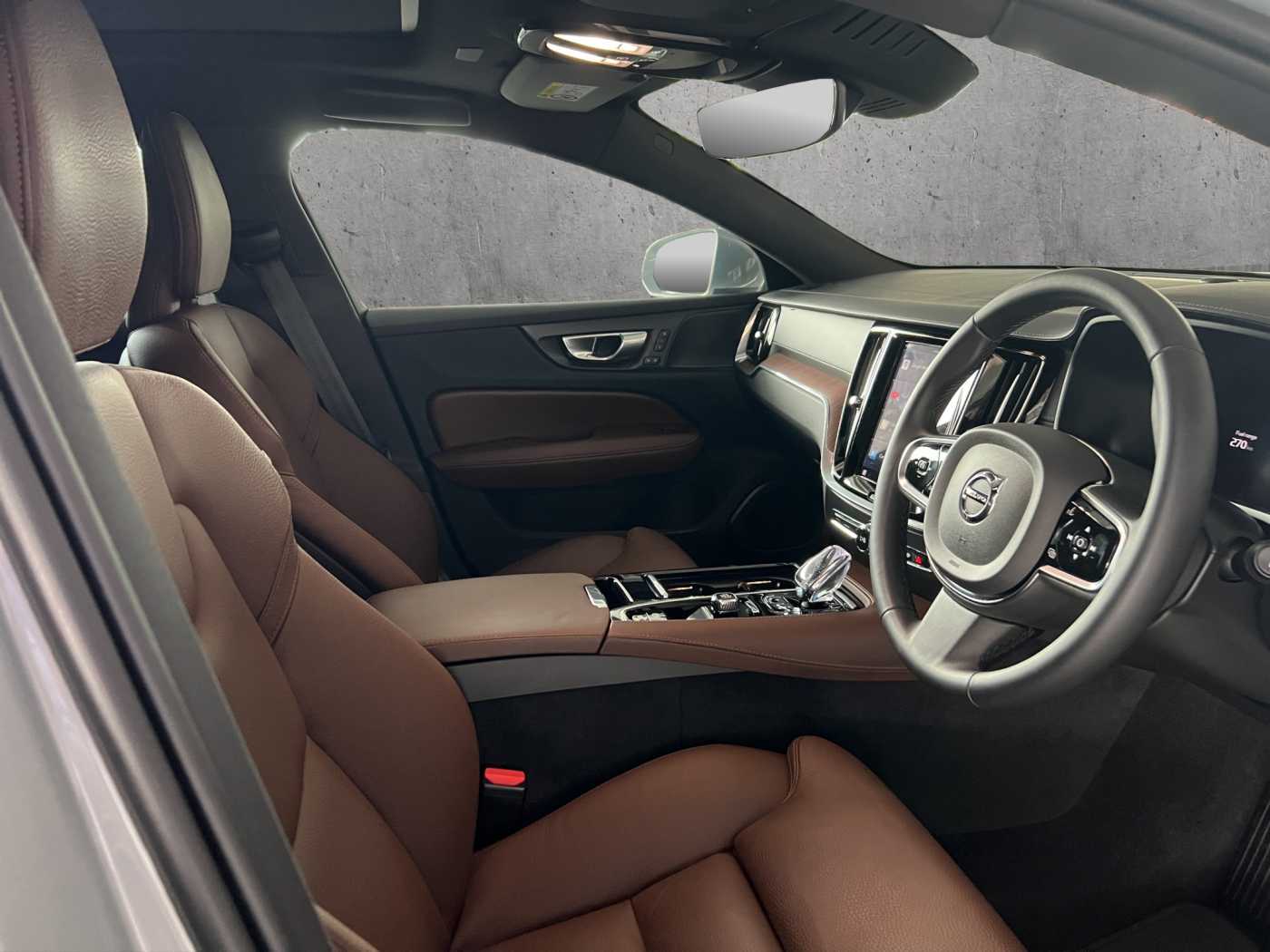 Volvo V60 Recharge Plus, T8 AWD Plug-in hybrid, Electric/Petrol, Bright