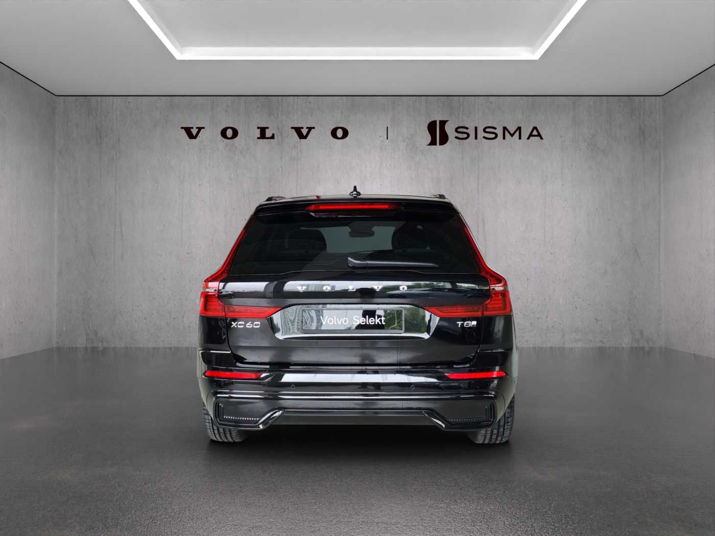 Volvo  XC60 Ultra, T8 AWD Plug-in hybrid, Electric/Petrol, Dark