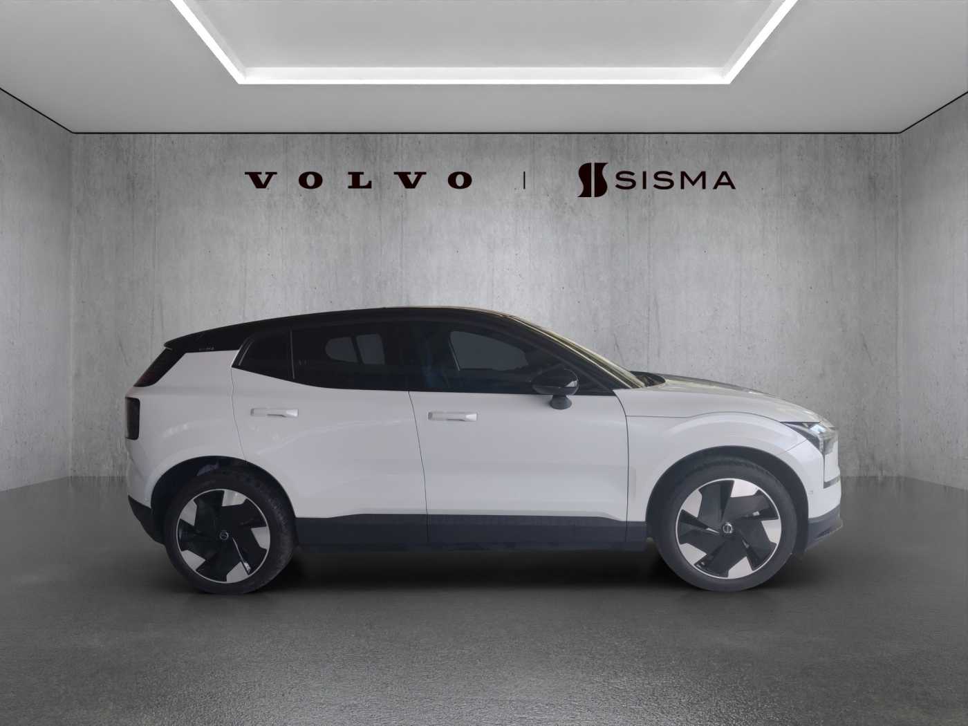 Volvo  EX30 Ultra, Single Motor Extended Range, Electric