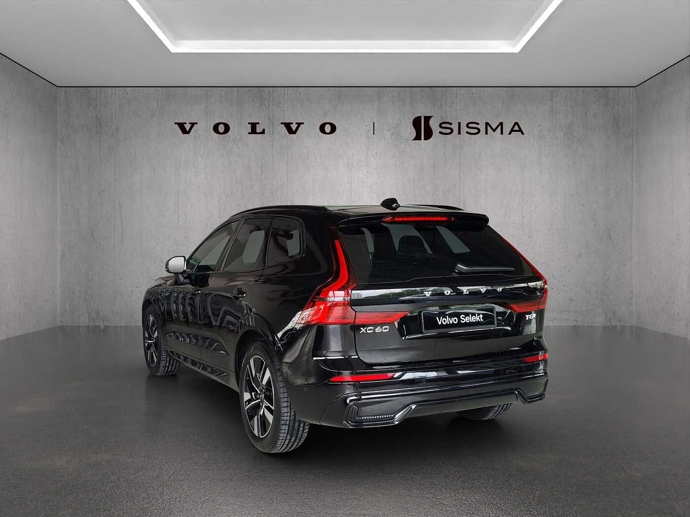 Volvo XC60 Ultra, T8 AWD Plug-in hybrid, Electric/Petrol, Dark