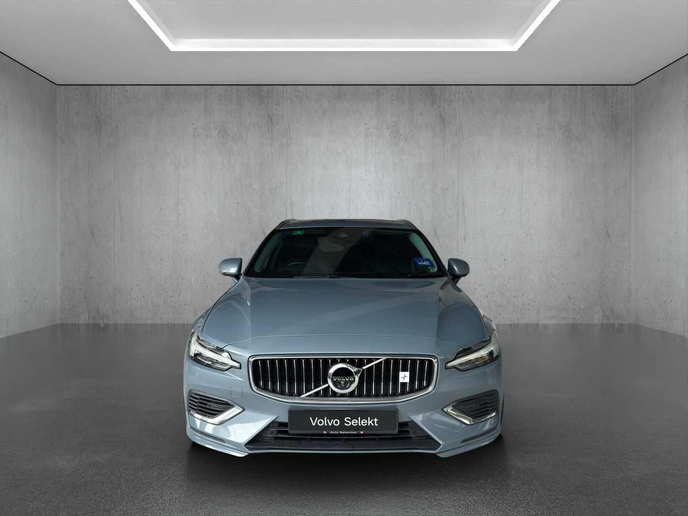 Volvo  V60 Recharge Inscription, T8
