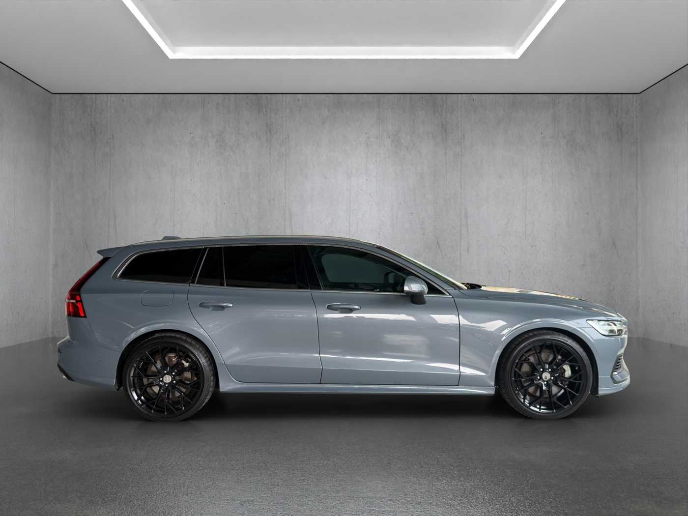 Volvo  V60 Recharge Inscription, T8