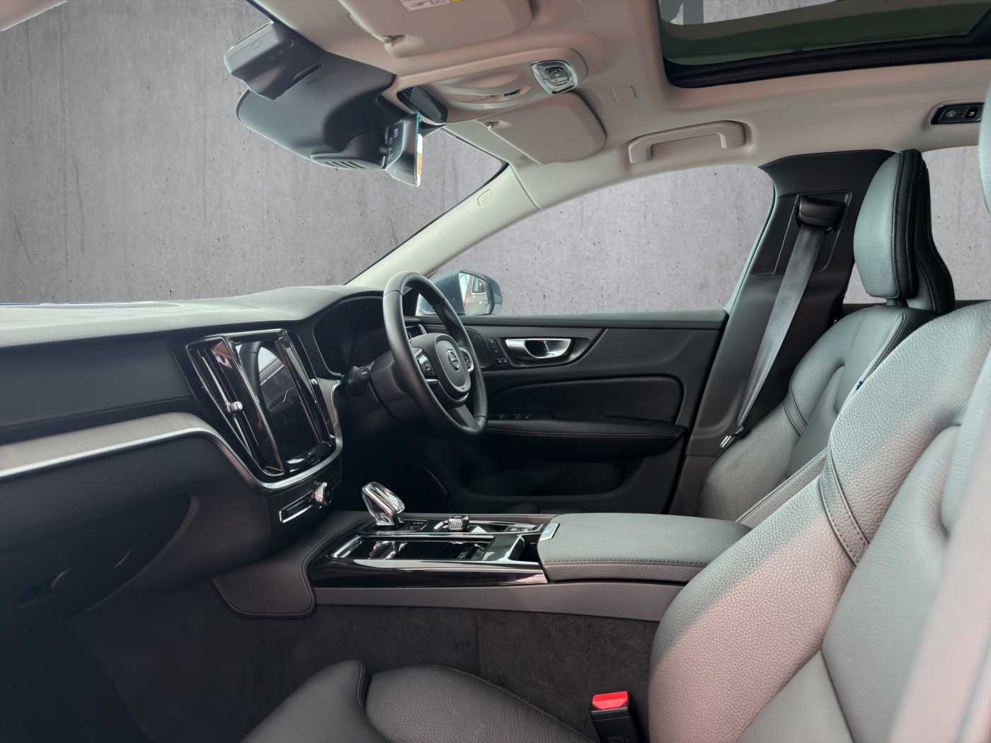 Volvo  V60 Recharge Inscription, T8