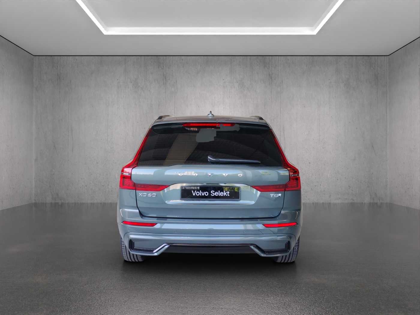 Volvo XC60 Ultra, T8 AWD Plug-in hybrid, Electric/Petrol, Dark