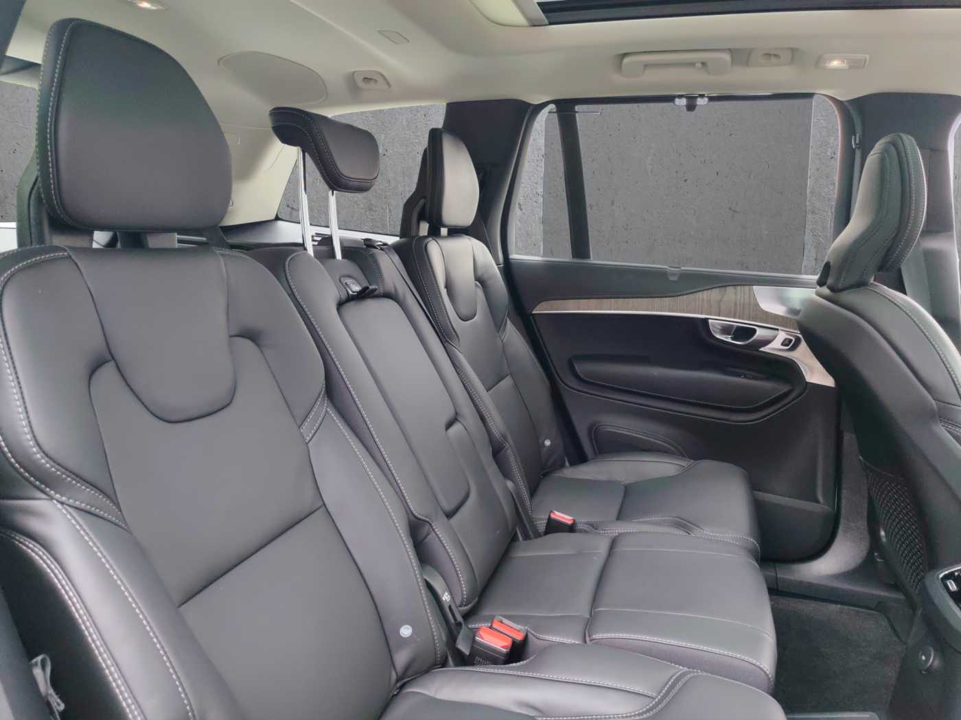 Volvo XC90 Ultra, T8 AWD Plug-in hybrid, Electric/Petrol, Bright, 7 Seats