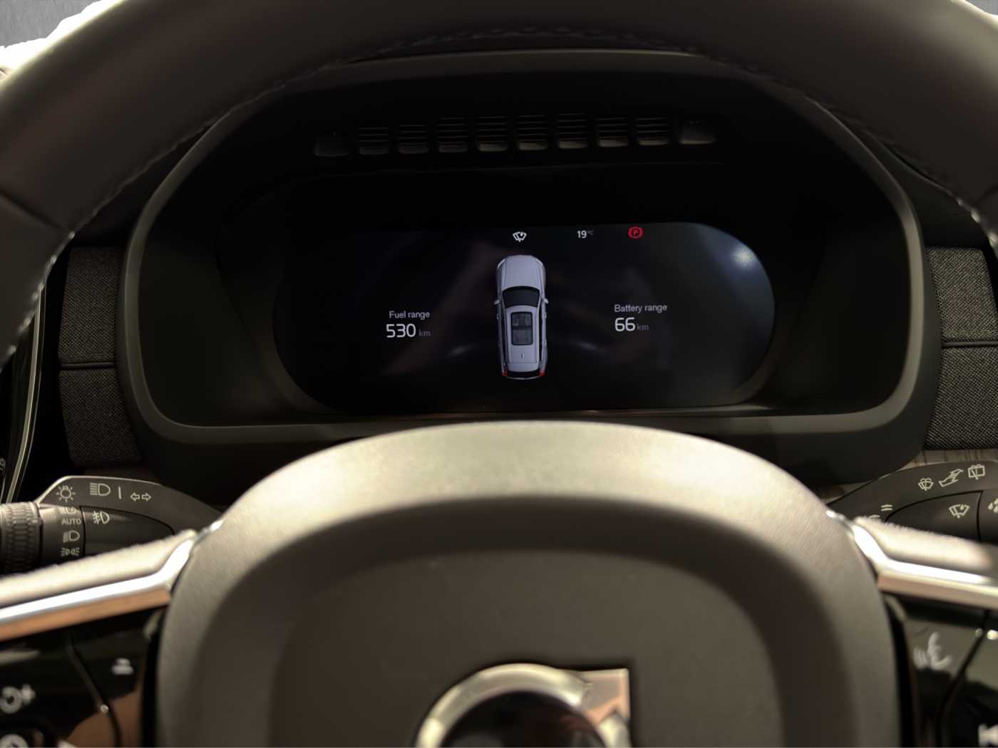 Volvo XC90 Ultra, T8 AWD Plug-in hybrid, Electric/Petrol, Bright, 7 Seats
