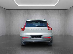 Volvo  XC40 Plus, B5 AWD Mild hybrid, Petrol, Dark