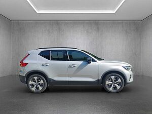Volvo  XC40 Plus, B5 AWD Mild hybrid, Petrol, Dark