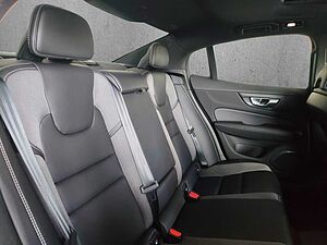 Volvo Recharge Plus, T8 AWD Plug-in hybrid, Electric/Petrol, Dark