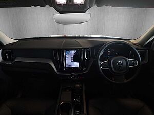 Volvo XC60 Essential, B5 AWD Mild hybrid, Petrol