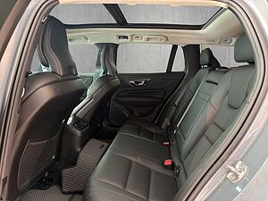 Volvo  V60 Recharge Inscription, T8