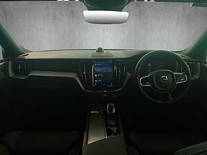 Volvo  XC60 Recharge Ultimate, T8 AWD Plug-in hybrid, Electric/Petrol, Dark