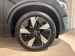 Volvo XC60 Ultra, T8 AWD Plug-in hybrid, Electric/Petrol, Dark